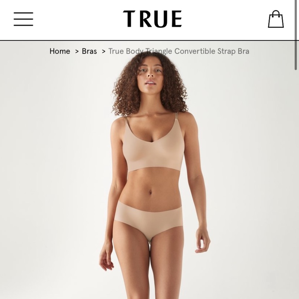 True & co body triangle convertible strap bralette